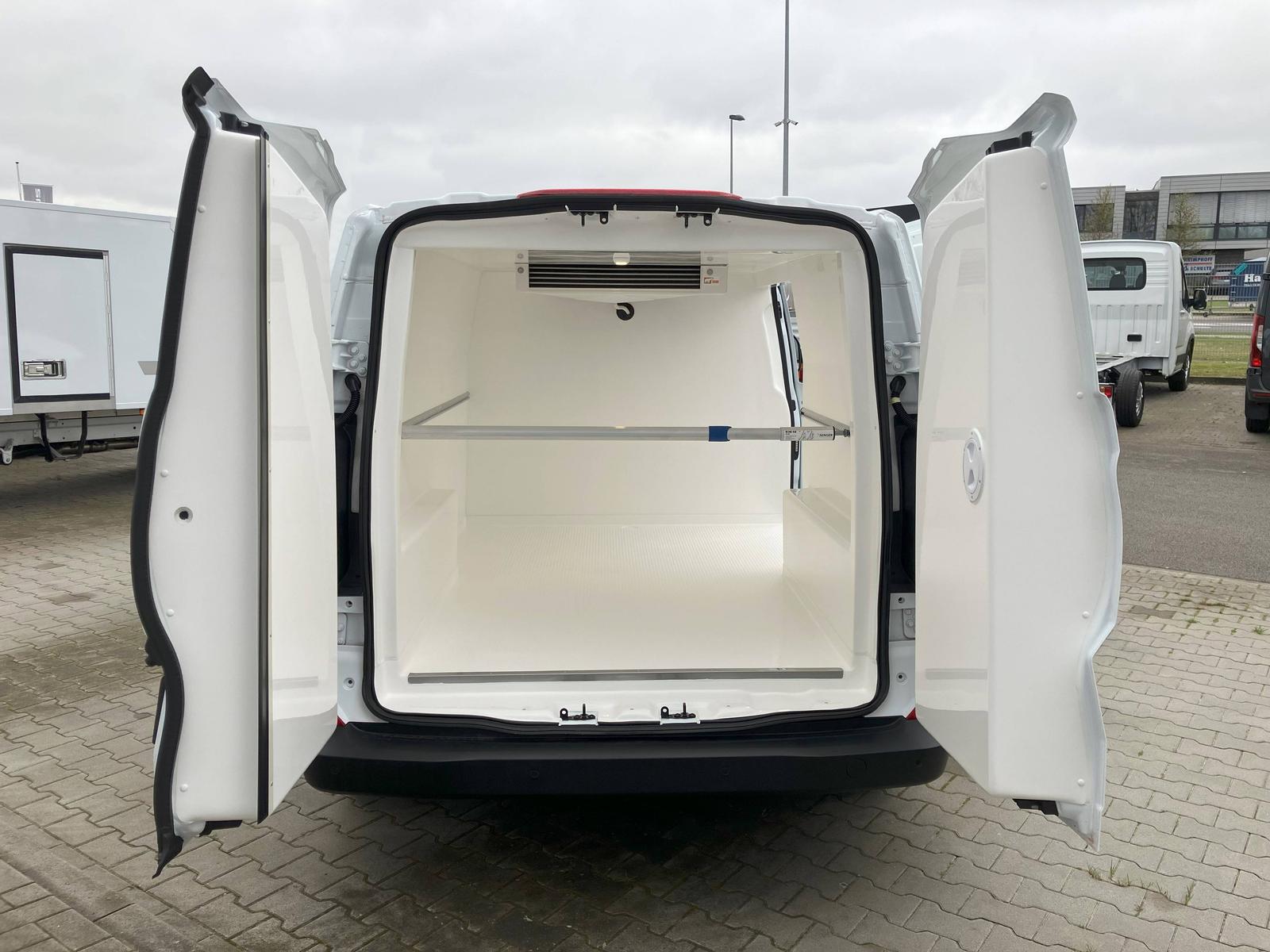 Ford Transit Custom Trend L1 – фотография 8